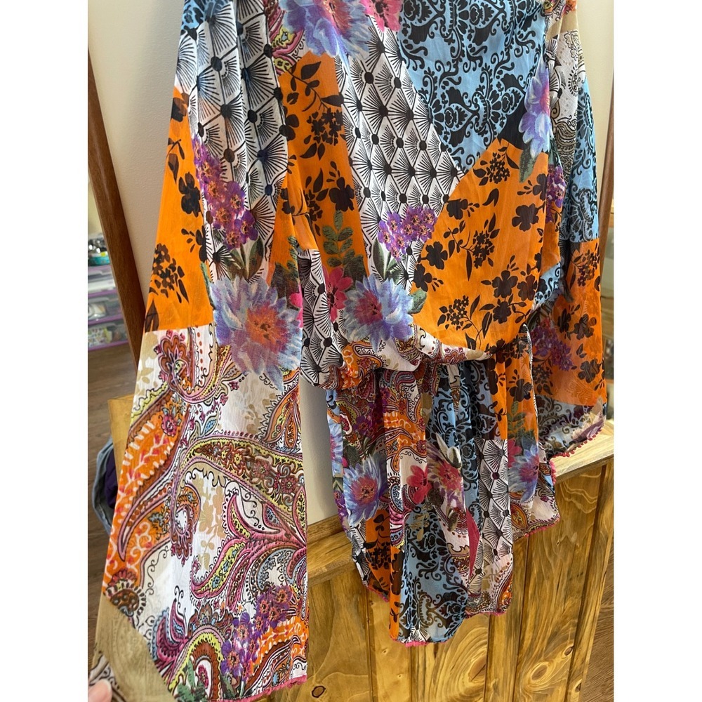 Spy Zone Exchange Patchwork Floral Paisley Pom Pom Trim Bell Sleeve Romper Small - Picture 8 of 8